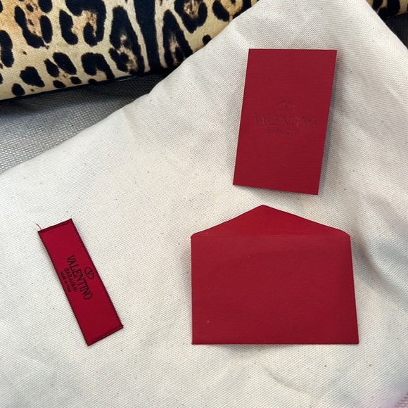 Valentino Leopard Canvas Tote - Picture 4 of 17